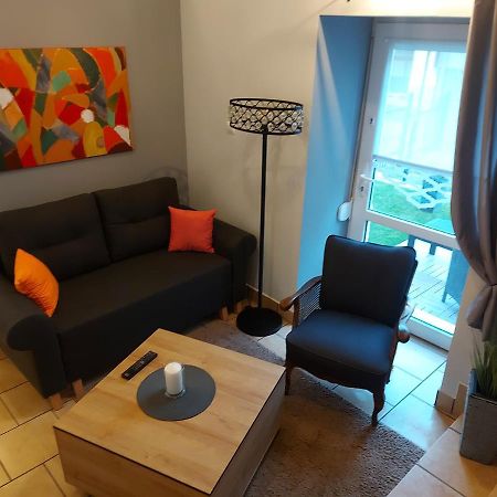 Apartament Przy Ratuszu Boguszow-Gorce Exterior photo